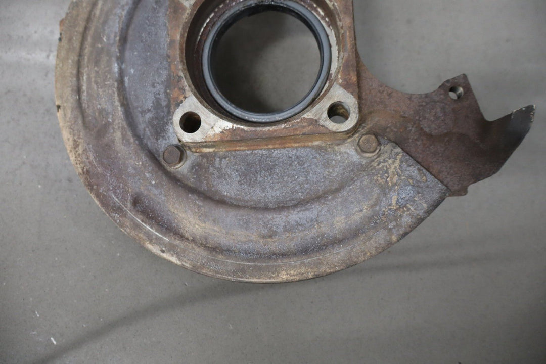 1992 - 1994 Chevrolet Suburban Left Front Spindle 15981178