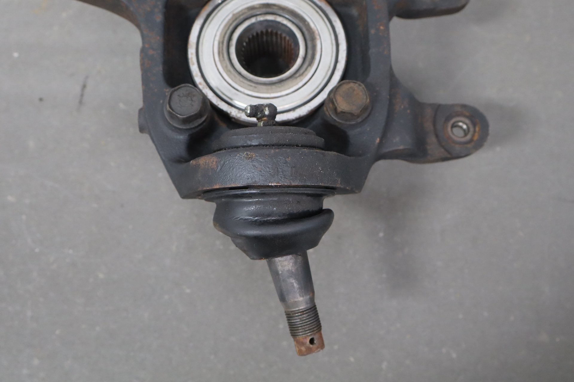 1992-1995 Dodge Viper R/T-10 Left Rear Suspension Spindle 4643119