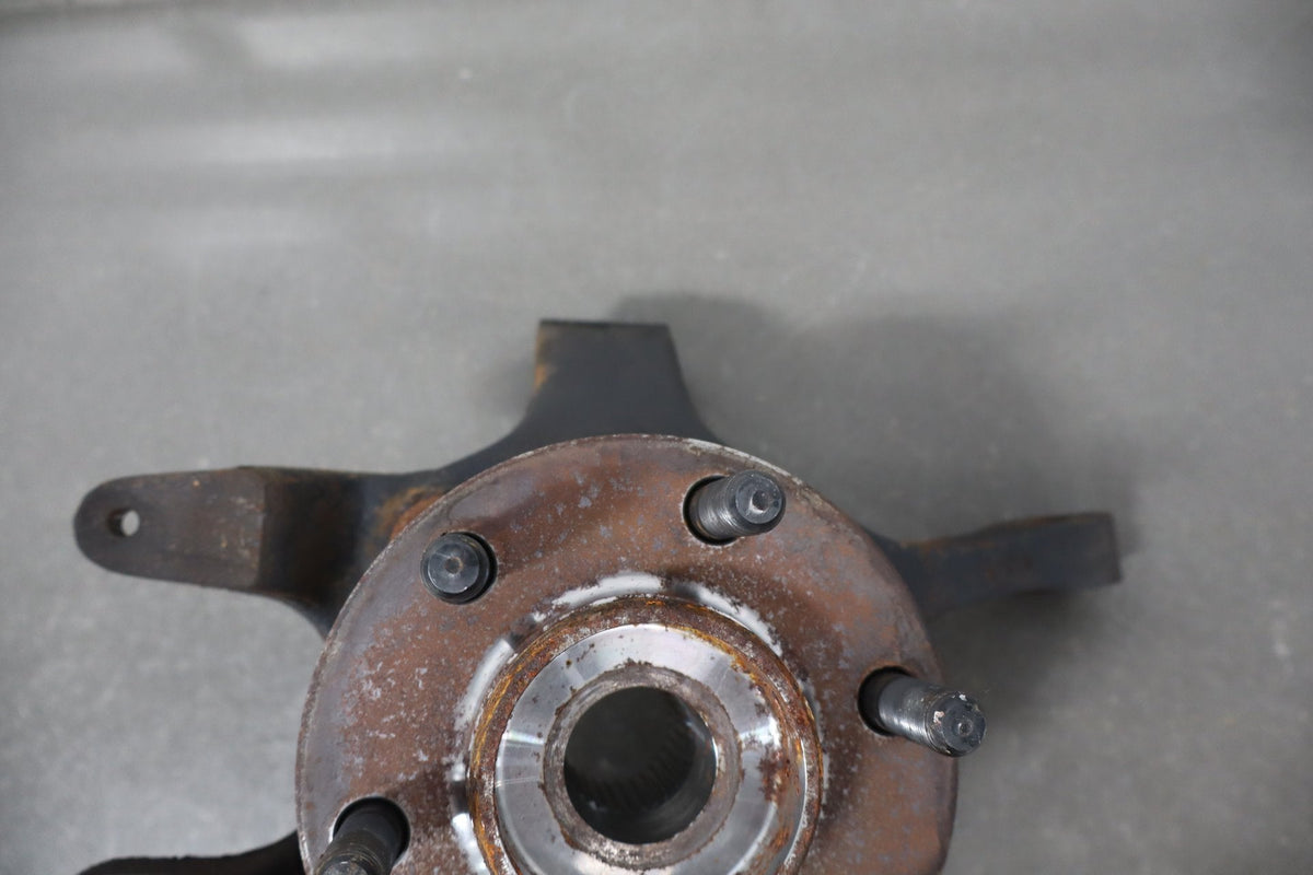 1992-1995 Dodge Viper R/T-10 Left Rear Suspension Spindle 4643119