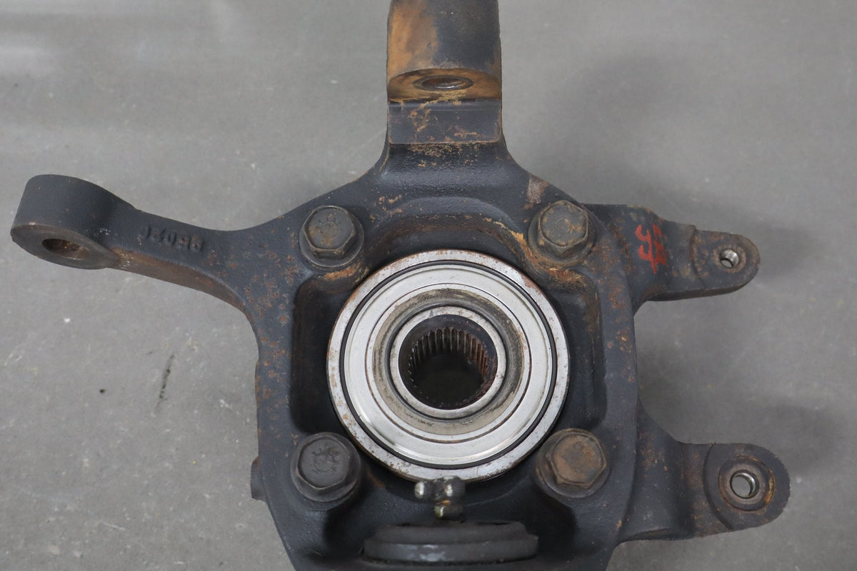 1992-1995 Dodge Viper R/T-10 Left Rear Suspension Spindle 4643119