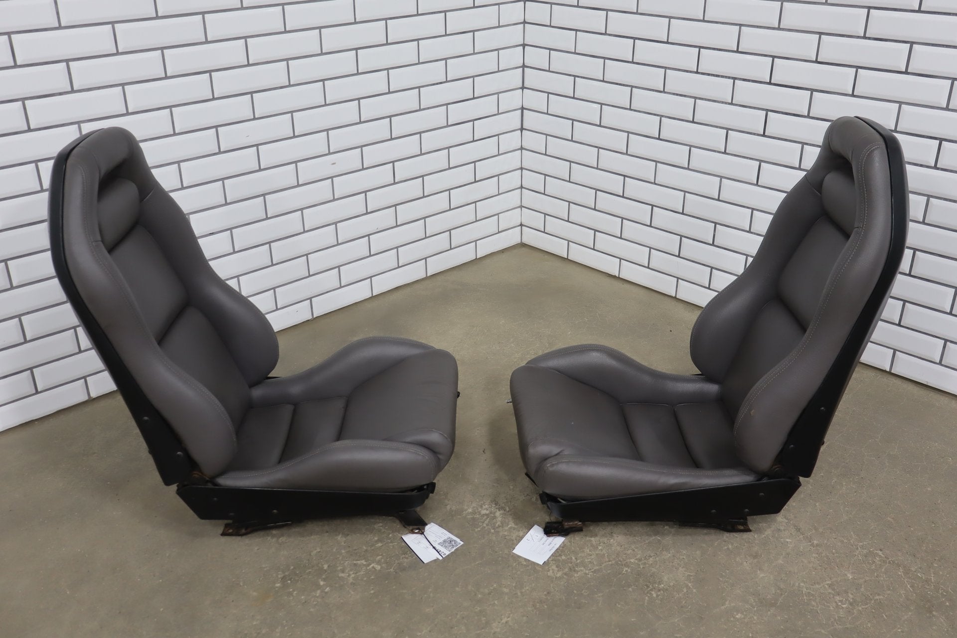 1992-1995 Dodge Viper RT/10 Gray Leather Seats Pair OEM Low Mile 15k