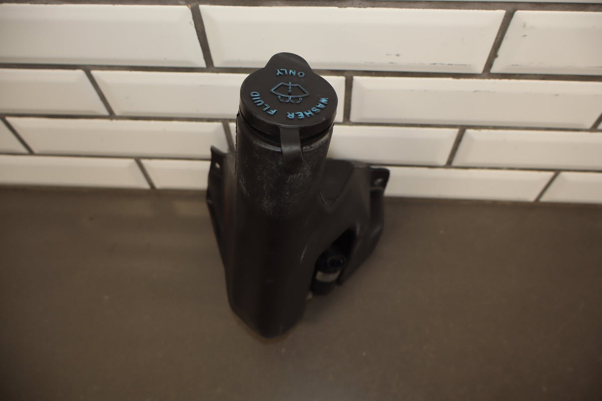 1992-1996 Chevrolet Corvette C4 Washer Bottle