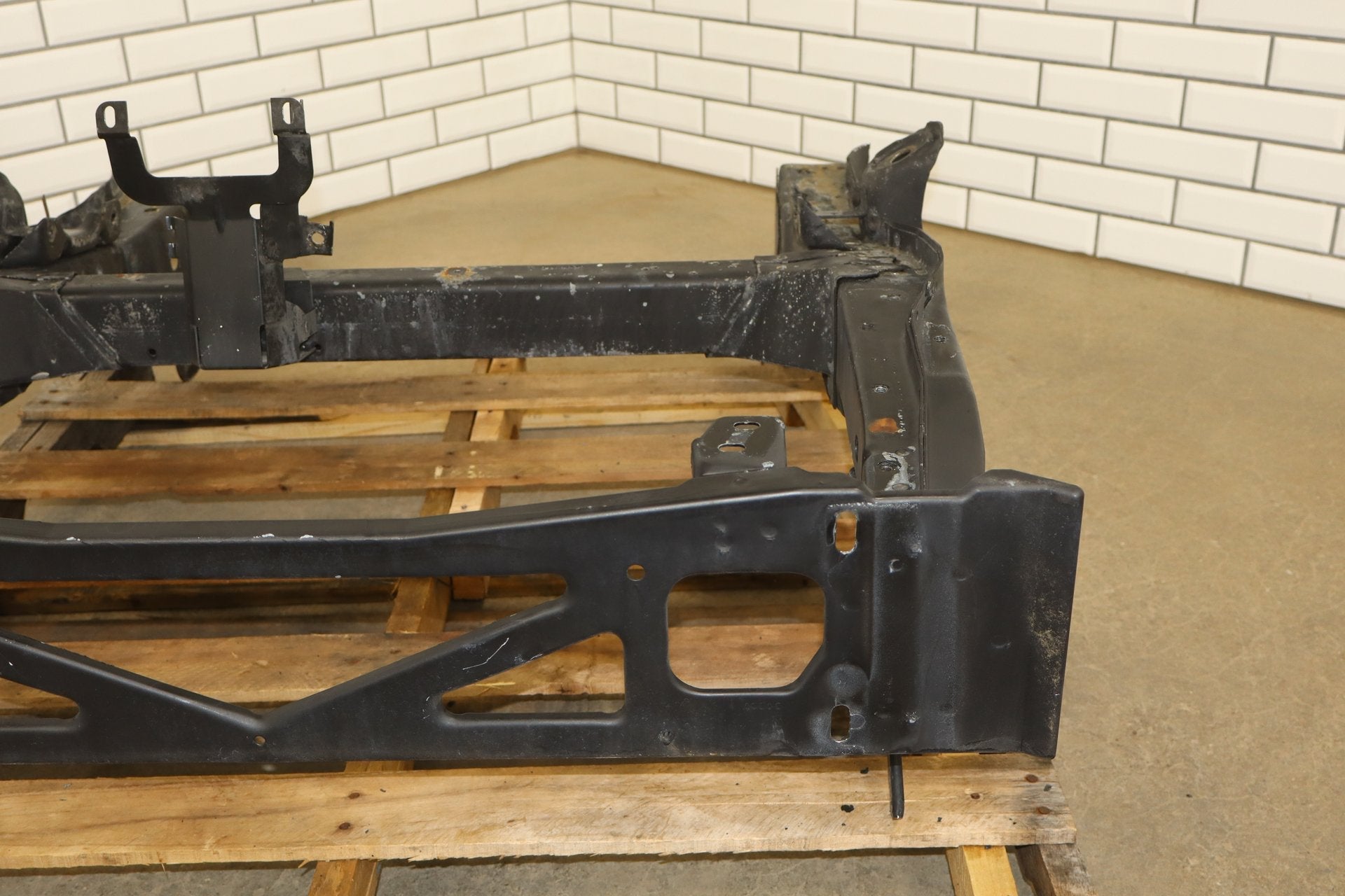 1992-1996 Chevrolet Corvette Radiator Support