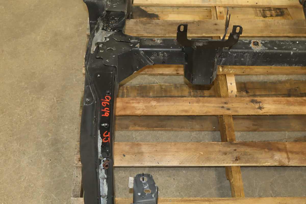 1992-1996 Chevrolet Corvette Radiator Support