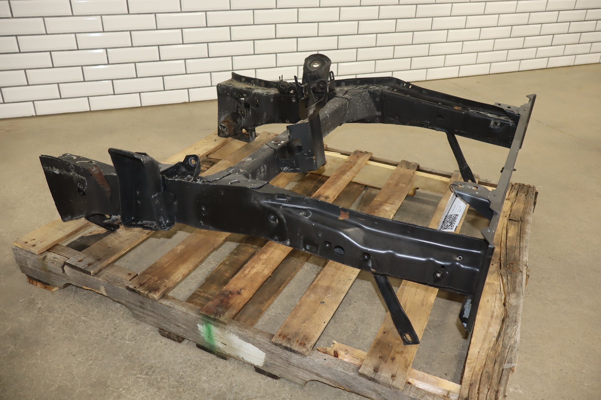 1992-1996 Chevrolet Corvette Radiator Support