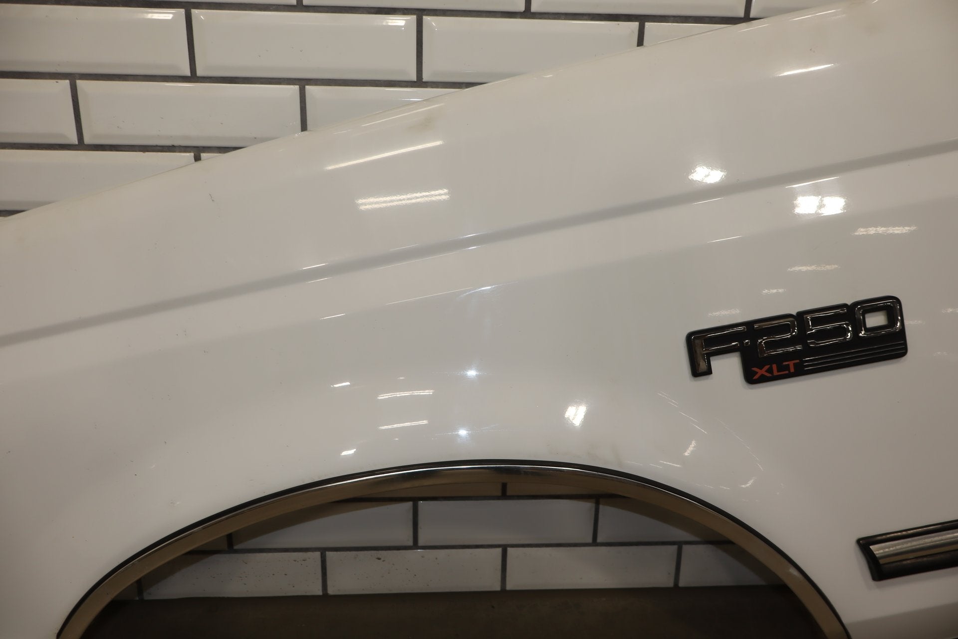 1992-1997 Ford Series OBS F150 F250 F350 Driver Left LH Fender Oxford White