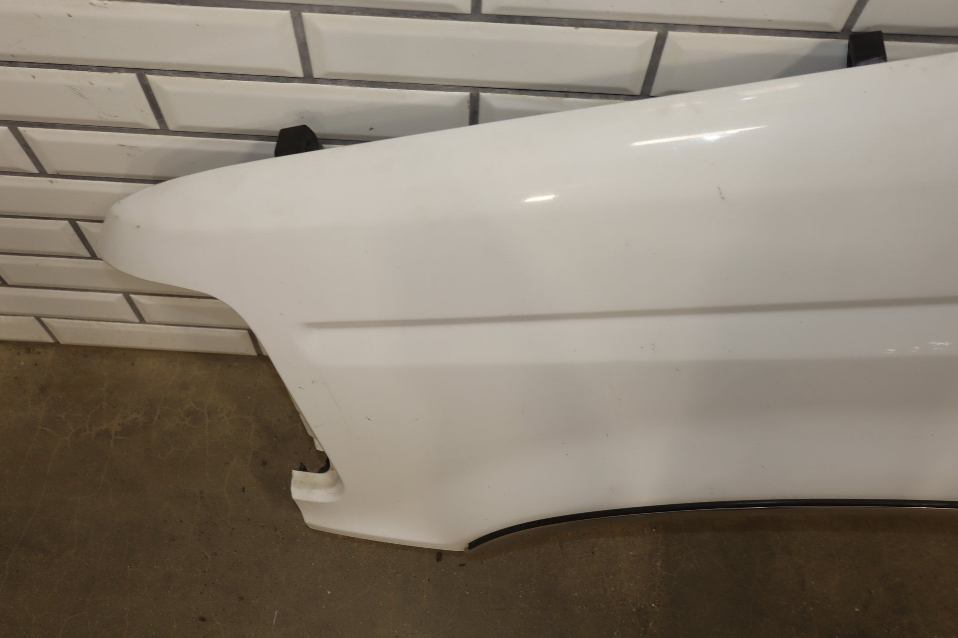 1992-1997 Ford Series OBS F150 F250 F350 Driver Left LH Fender Oxford White