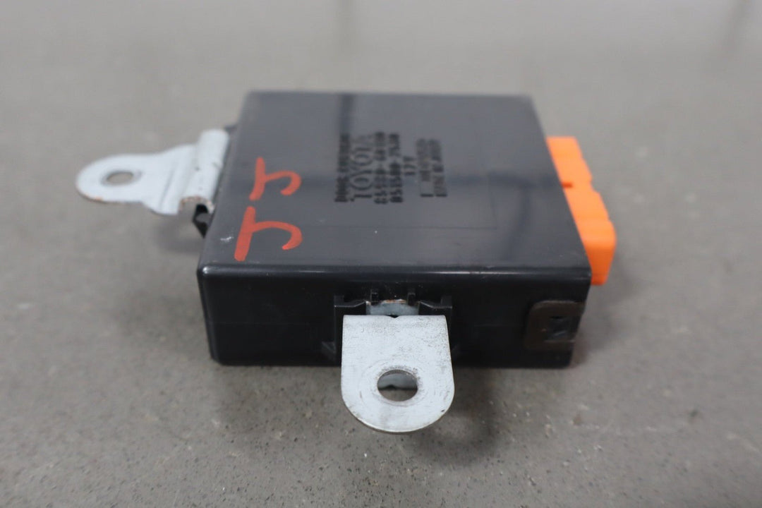 1992 - 1997 Toyota Land Cruiser Fj80 FZJ80 Door Control Relay 8598060110