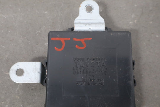 1992 - 1997 Toyota Land Cruiser Fj80 FZJ80 Door Control Relay 8598060110