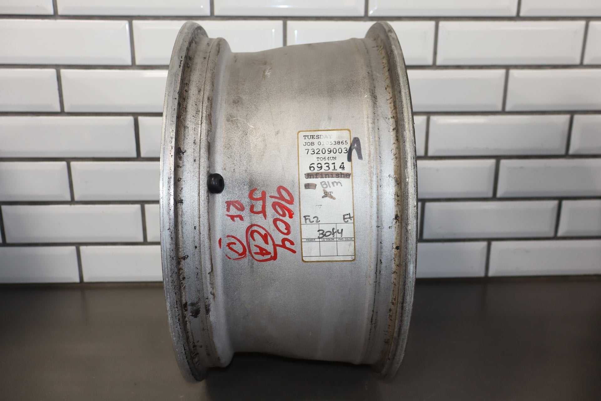 1992-1997 Toyota Land Cruiser J80- 16x8 OEM Wheel Set | Painted Centers