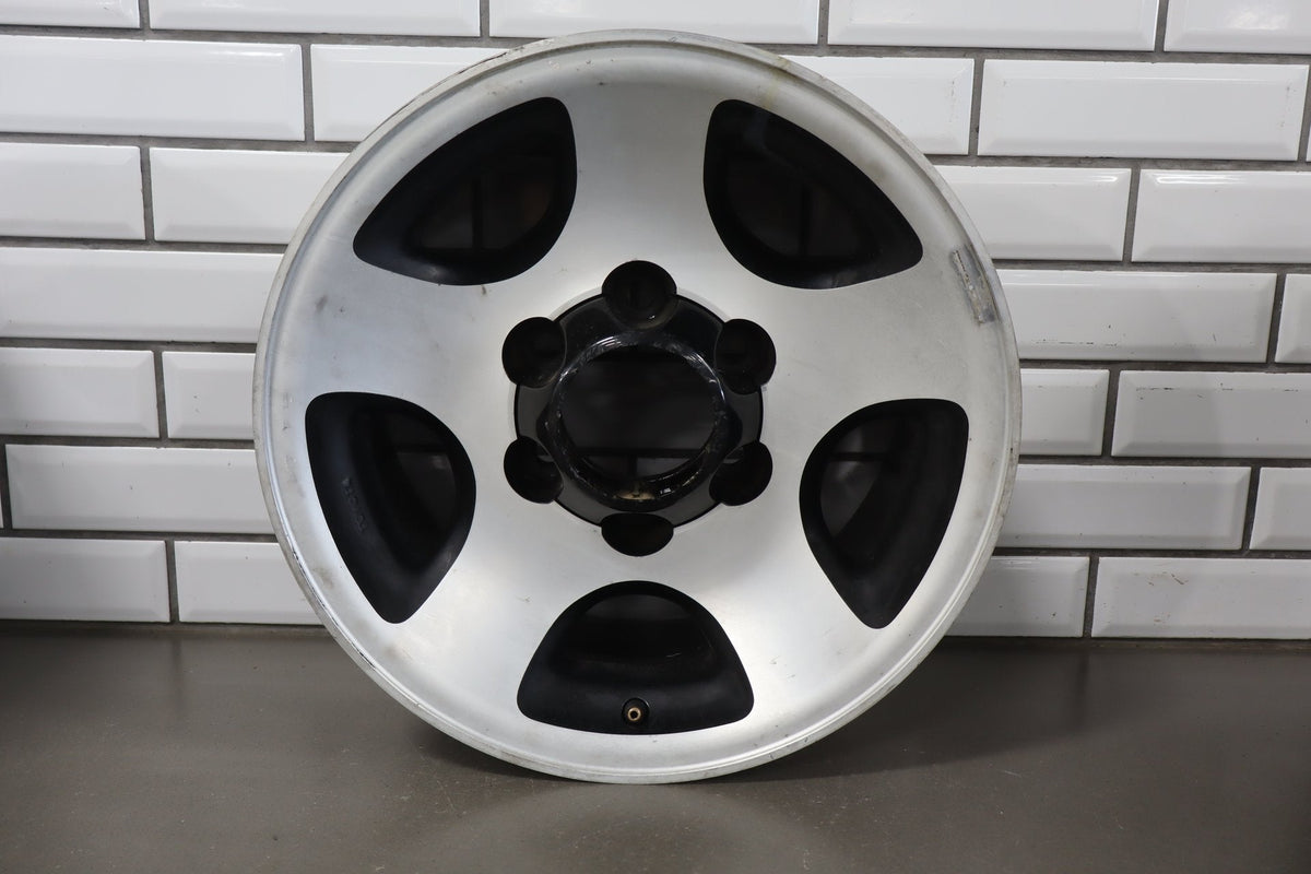 1992-1997 Toyota Land Cruiser J80- 16x8 OEM Wheel Set | Painted Centers