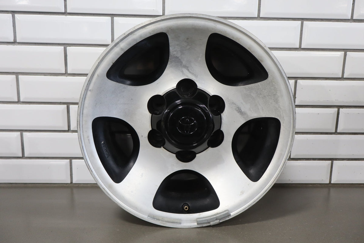 1992-1997 Toyota Land Cruiser J80- 16x8 OEM Wheel Set | Painted Centers