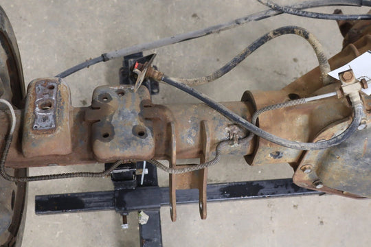 1992 - 1999 Chevrolet Suburban 2500 4.10 (GT4) Ratio Rear Axle Assembly OEM