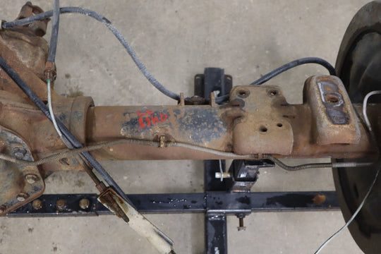 1992 - 1999 Chevrolet Suburban 2500 4.10 (GT4) Ratio Rear Axle Assembly OEM