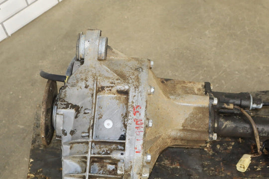 1992 - 1999 Chevrolet Suburban 2500 4WD Front Differential Assembly 4.10 GT4