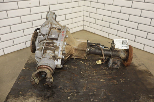 1992 - 1999 Chevrolet Suburban 2500 4WD Front Differential Assembly 4.10 GT4