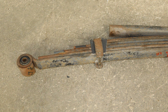 1992 - 1999 Chevrolet Suburban 2500 Rear Leaf Spring 15644918 OEM Pair (2)