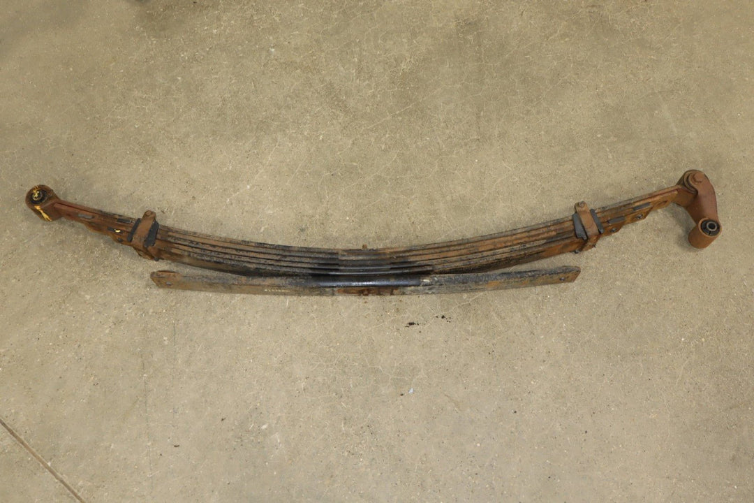 1992 - 1999 Chevrolet Suburban 2500 Rear Leaf Spring 15644918 OEM Pair (2)