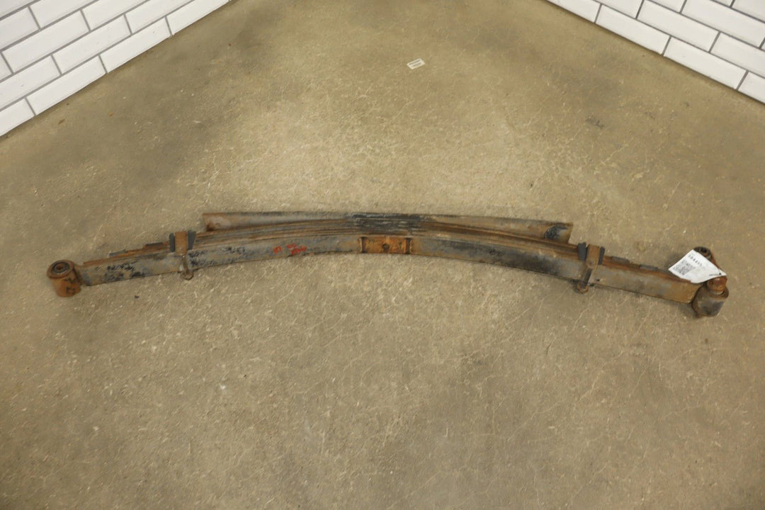 1992 - 1999 Chevrolet Suburban 2500 Rear Leaf Spring 15644918 OEM Pair (2)
