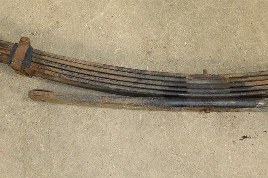 1992 - 1999 Chevrolet Suburban 2500 Rear Leaf Spring 15644918 OEM Pair (2)