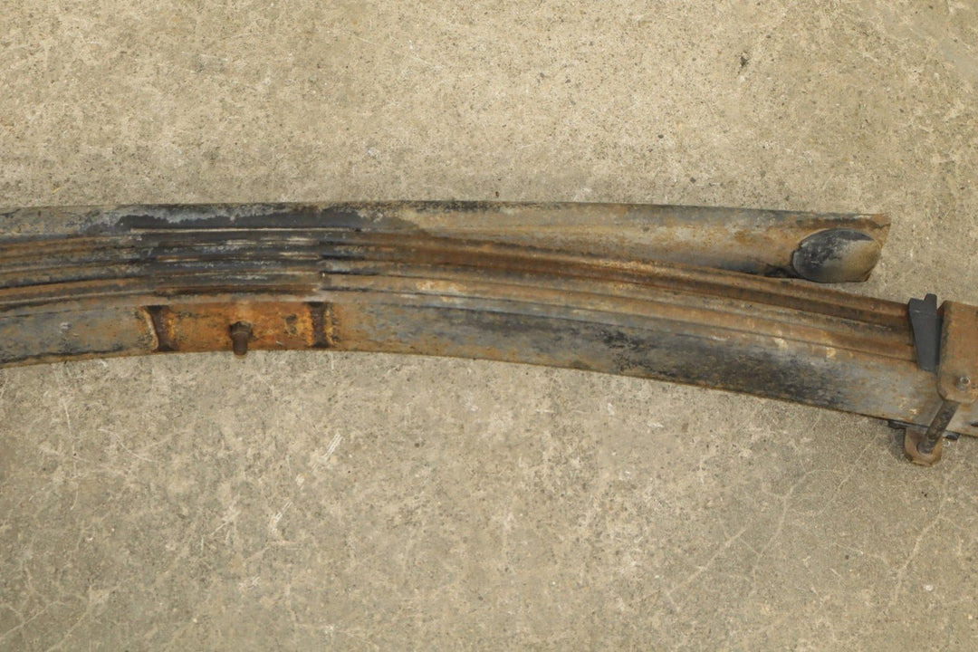 1992 - 1999 Chevrolet Suburban 2500 Rear Leaf Spring 15644918 OEM Pair (2)