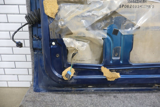 1992 - 1999 Chevrolet Suburban Right Rear Door Adriatic Blue ( 39 ) 88979961