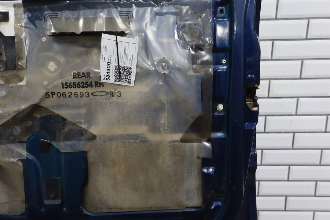 1992 - 1999 Chevrolet Suburban Right Rear Door Adriatic Blue ( 39 ) 88979961