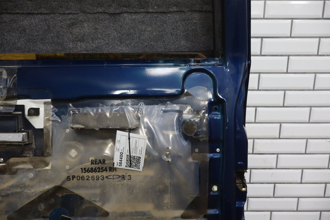 1992 - 1999 Chevrolet Suburban Right Rear Door Adriatic Blue ( 39 ) 88979961