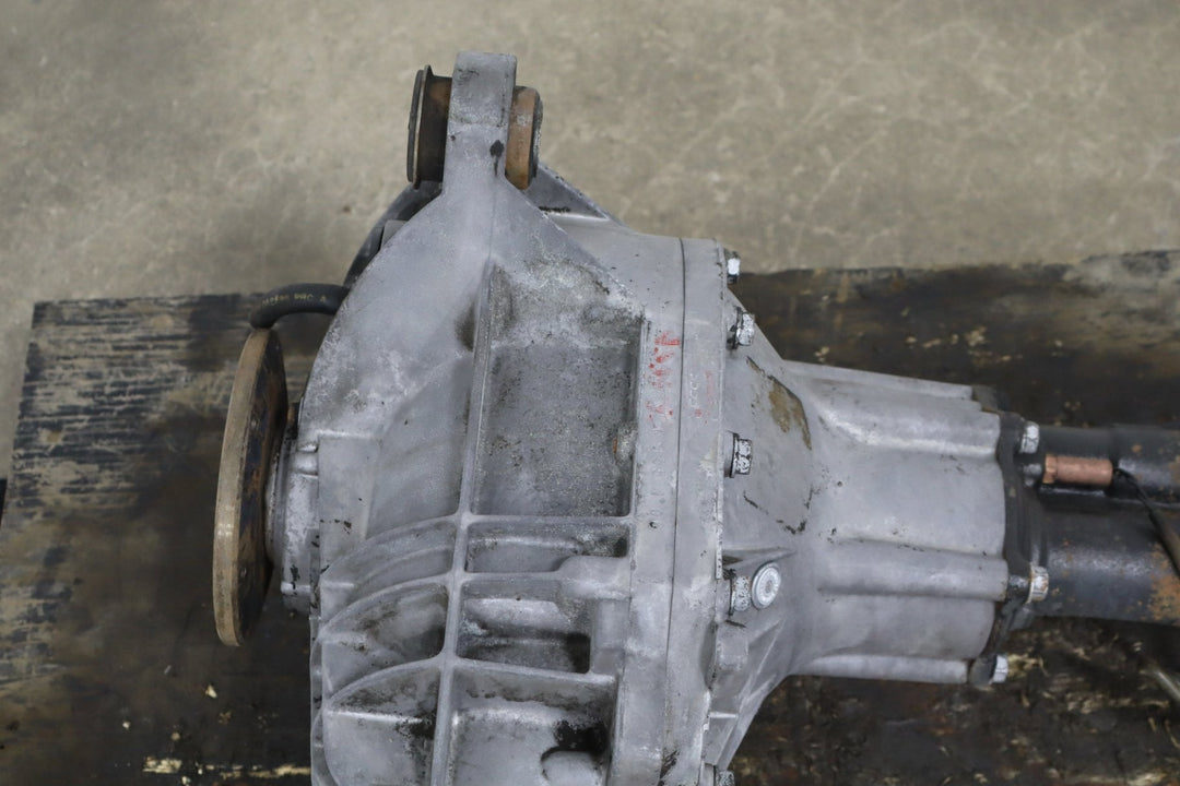 1992 - 1999 Chevy/GMC GMT400 3/4 Ton 2500 3.73 Front Carrier Assembly