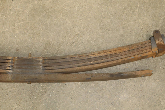 1992 - 1999 GMC Suburban 2500 Rear Leaf Springs Pair Left/Right 15030575 OEM