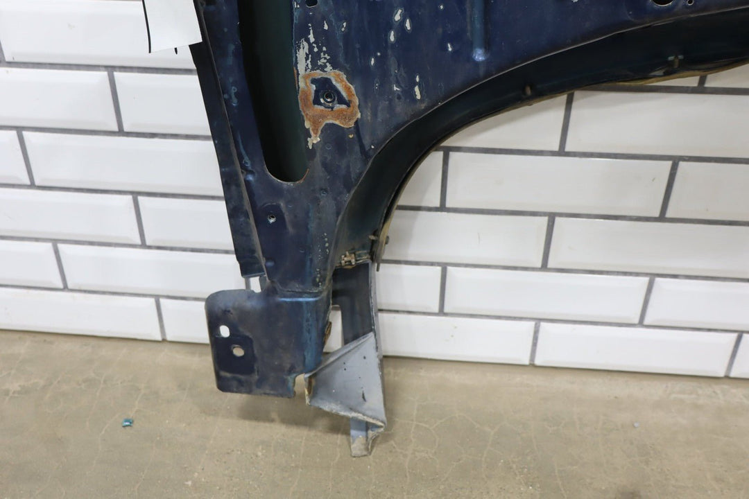 1992 - 2000 Chevrolet Suburban Right Fender Adriatic Blue 39 15998378