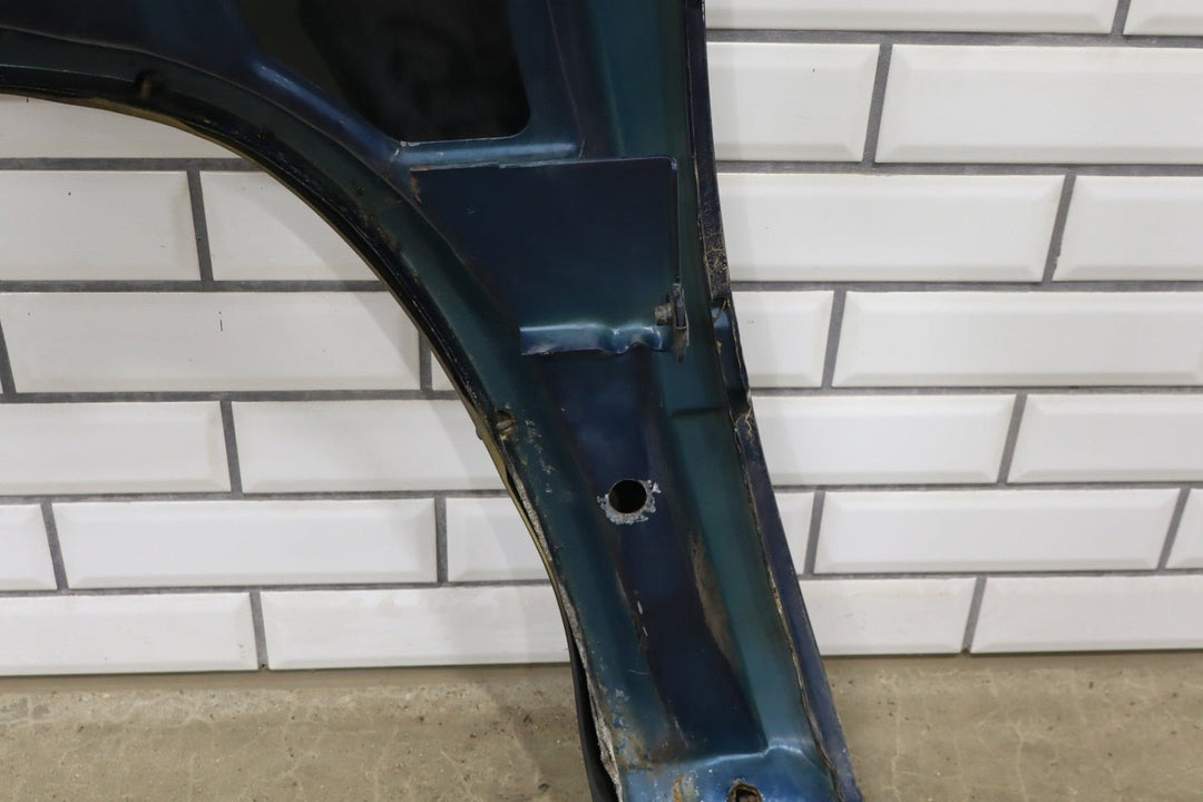 1992 - 2000 Chevrolet Suburban Right Fender Adriatic Blue 39 15998378