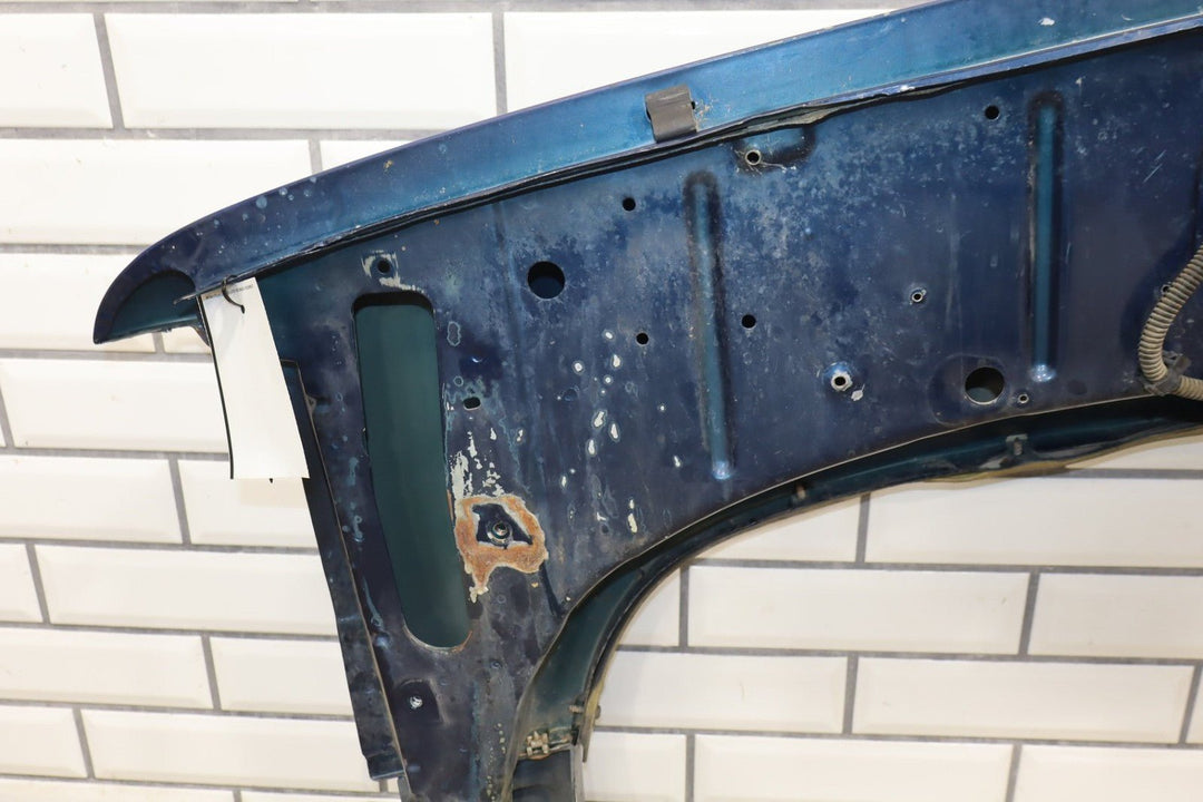 1992 - 2000 Chevrolet Suburban Right Fender Adriatic Blue 39 15998378