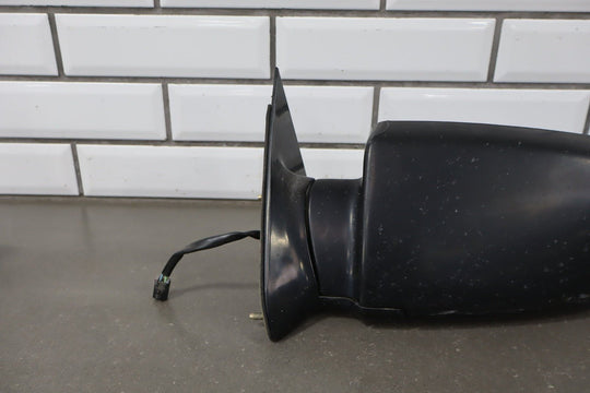 1992 - 2000 GMC Suburban Left Door Mirror Olympic White 50 15764757