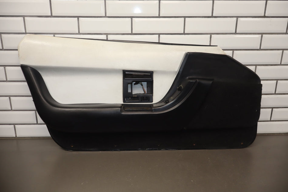 1992 Chevrolet Corvette Convertible Pair- Front Trim Panels White 10085975