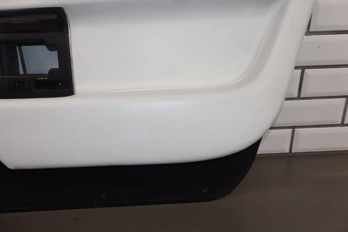 1992 Chevrolet Corvette Convertible Pair- Front Trim Panels White 10085975