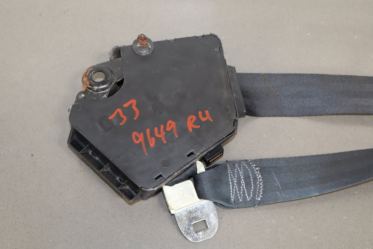 1992 Chevrolet Corvette Pair- Front Seat Belts White