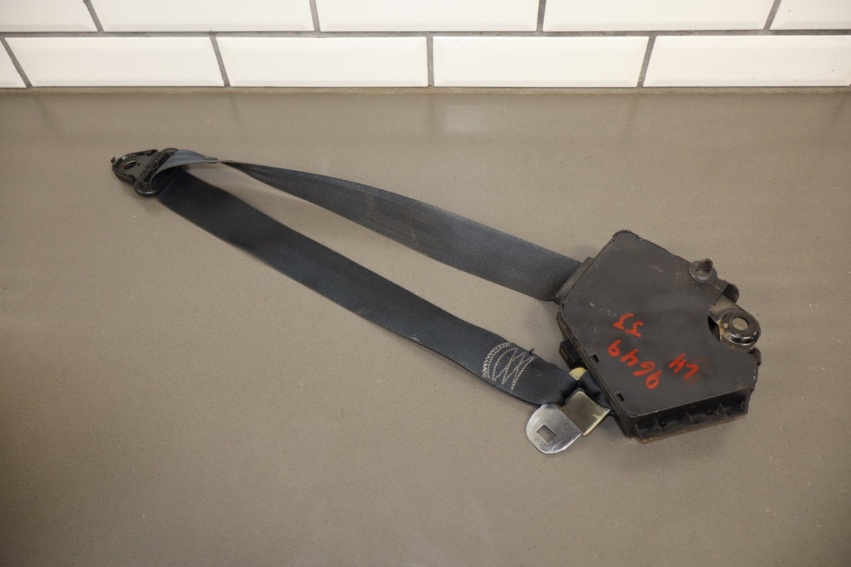 1992 Chevrolet Corvette Pair- Front Seat Belts White