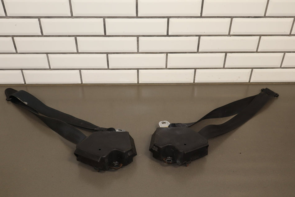 1992 Chevrolet Corvette Pair- Front Seat Belts White