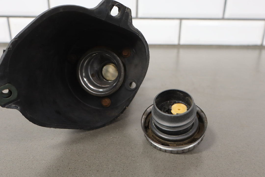 1992 Chevrolet S10 4.3L V6 Fuel Filler Neck OEM