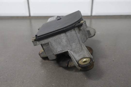1992 GMC Sierra Front Wiper Motor OEM GMT400 OBS