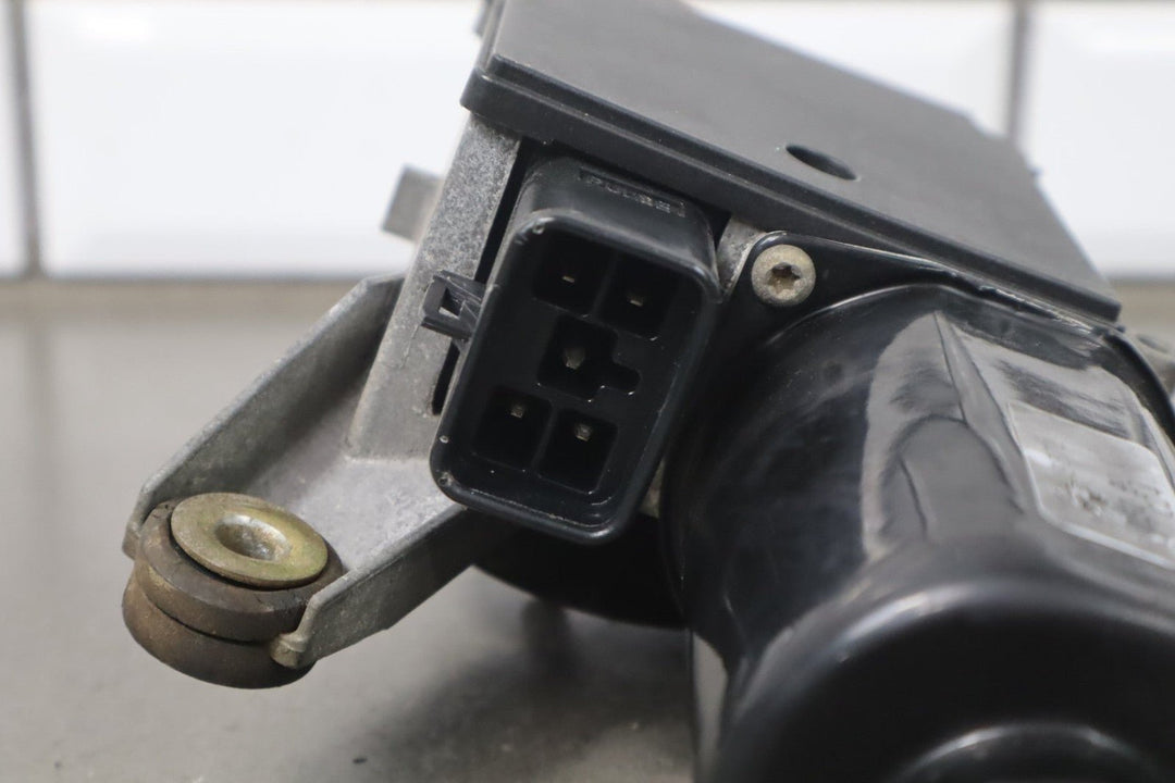1992 GMC Sierra Front Wiper Motor OEM GMT400 OBS