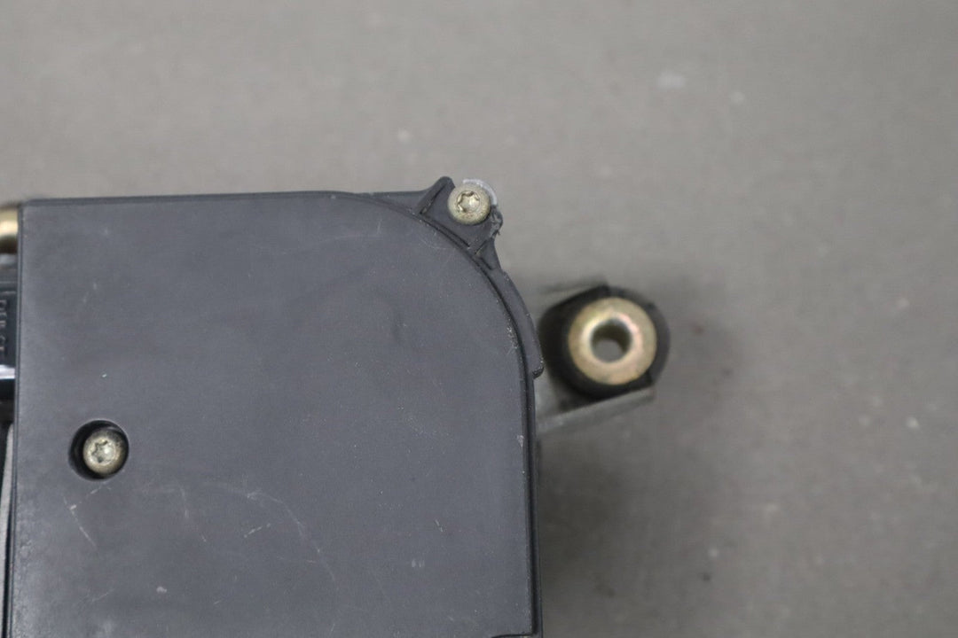 1992 GMC Sierra Front Wiper Motor OEM GMT400 OBS