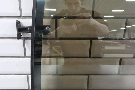 1992 GMC Sierra GMT400 Extended Cab Right Quarter Window OEM