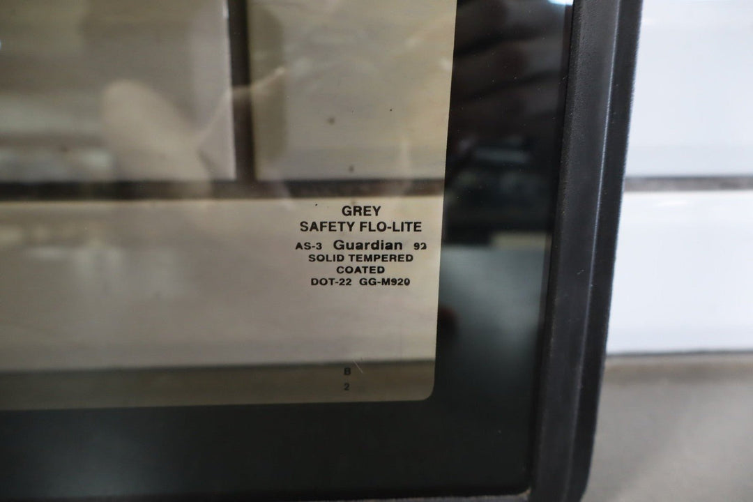 1992 GMC Sierra GMT400 Extended Cab Right Quarter Window OEM