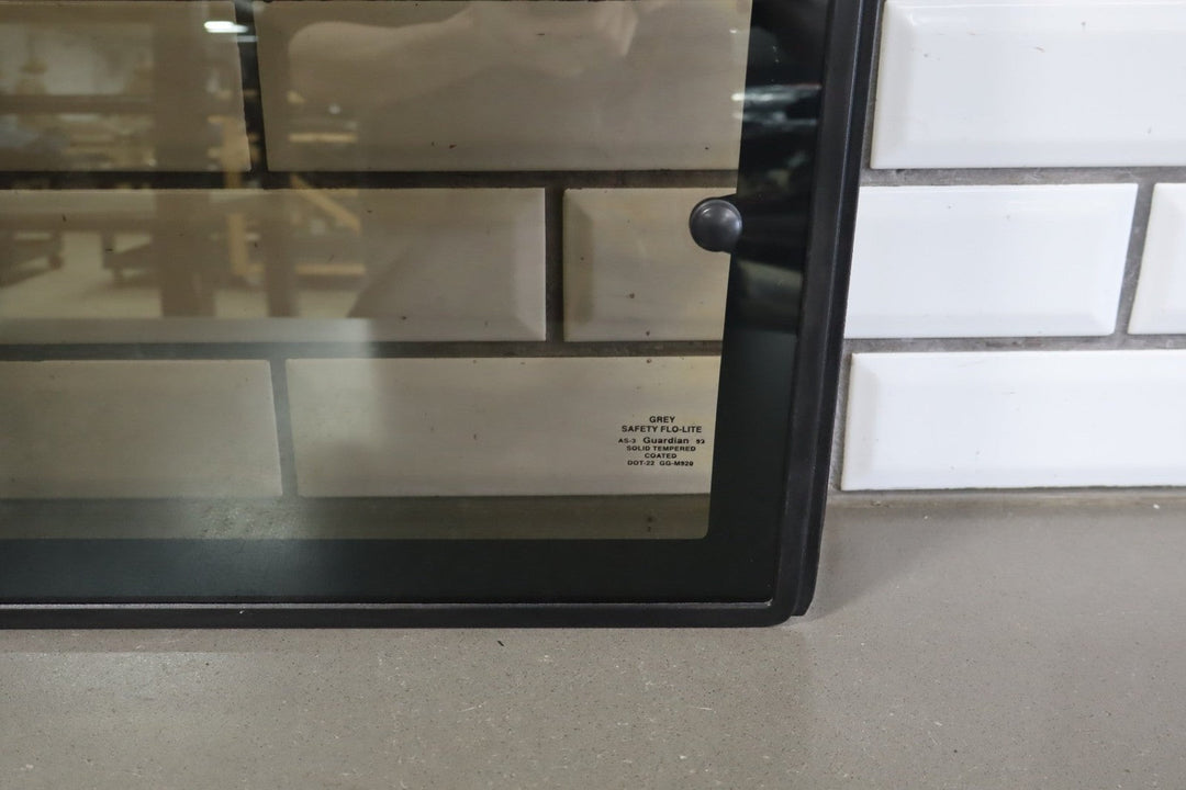 1992 GMC Sierra GMT400 Extended Cab Right Quarter Window OEM