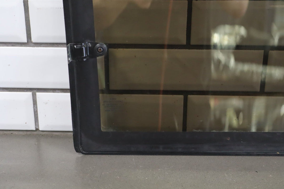 1992 GMC Sierra GMT400 Extended Cab Right Quarter Window OEM