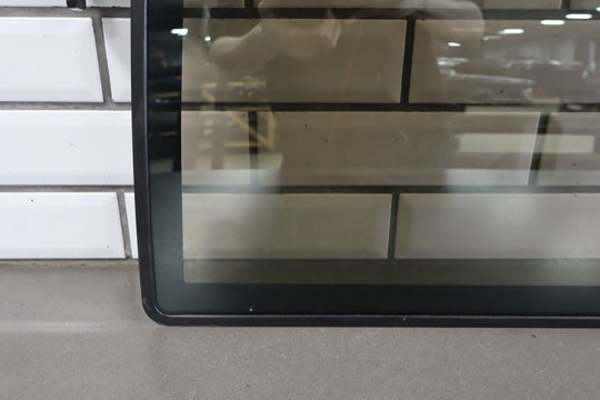 1992 GMC Sierra GMT400 Extended Cab Right Quarter Window OEM