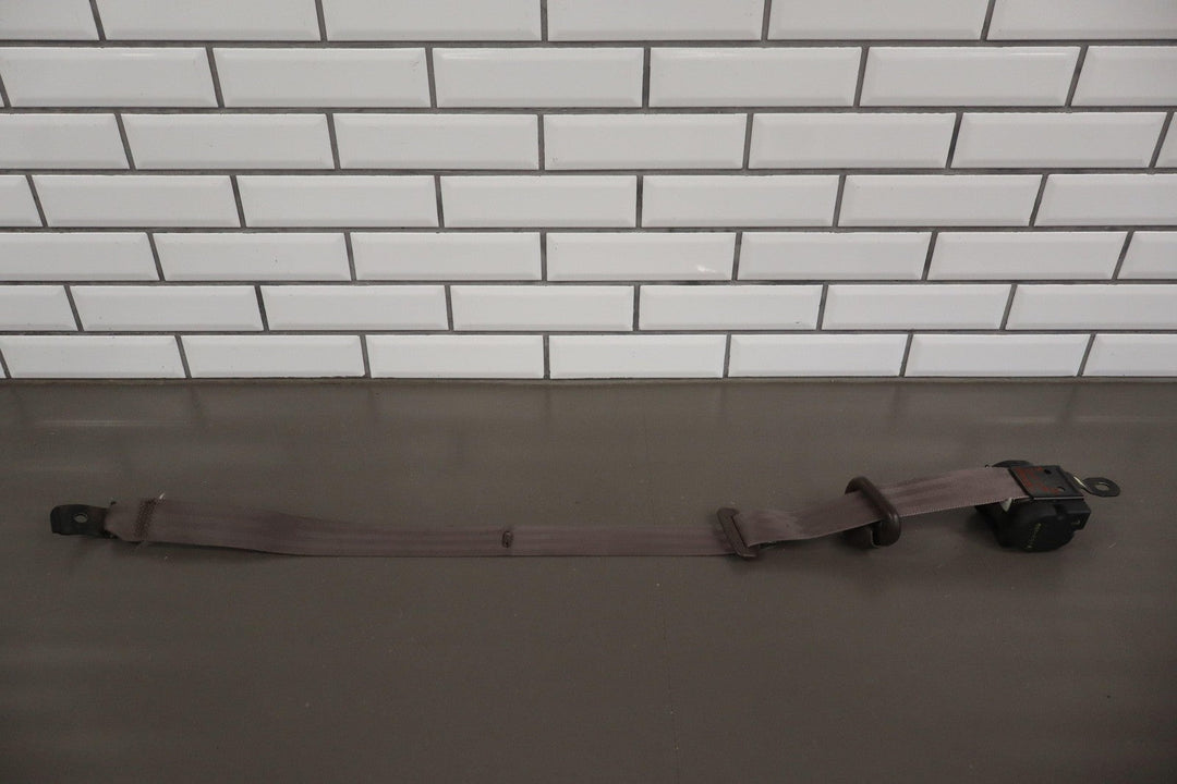 1992 Toyota Land Cruiser 2nd Row Left Seat Belt Retractor *Tested*