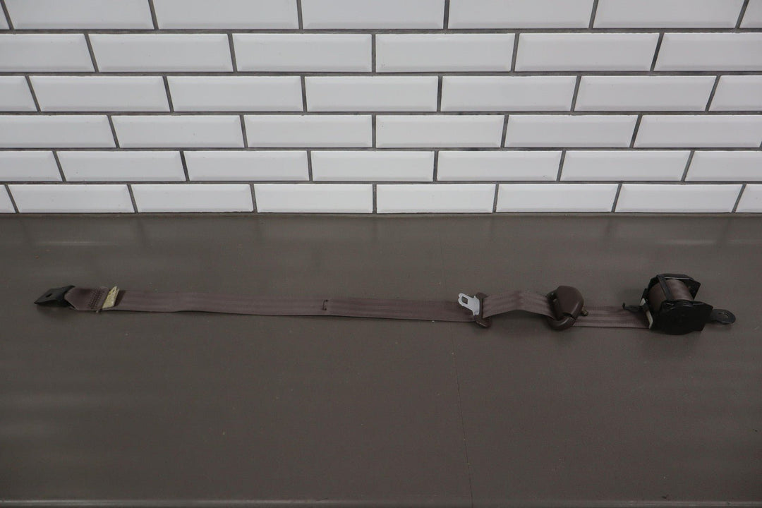 1992 Toyota Land Cruiser 2nd Row Left Seat Belt Retractor *Tested*